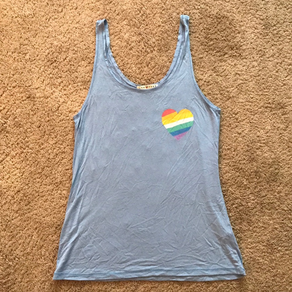 Rainbow heart tank
